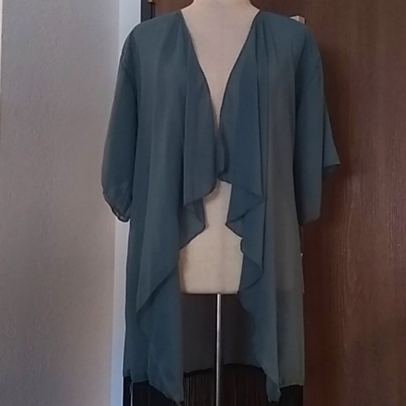 NWT LuLaRoe Monroe kimono coverup